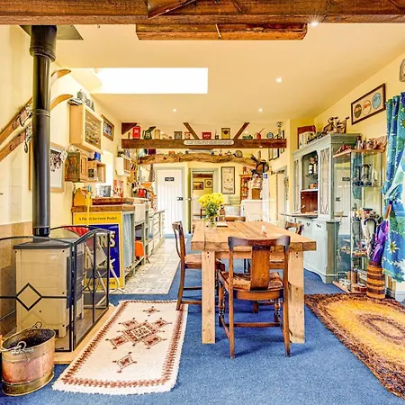 Family Country With A Private Valley View Holiday home *