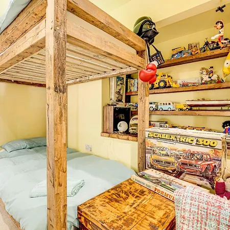 بيت للعطل Family Country With A Private Valley View *