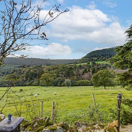 Family Country With A Private Valley View * سكرابورو