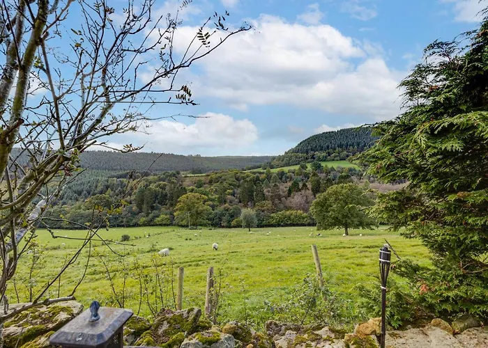 Family Country With A Private Valley View * Scarborough